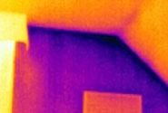 Thermografieabbldung einer Zimmerecke